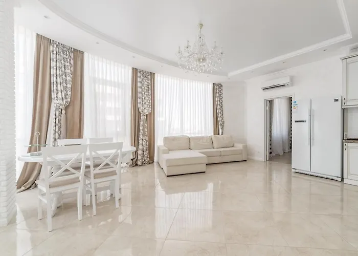 Gagarin Plaza Panoramic Sea View Odessa