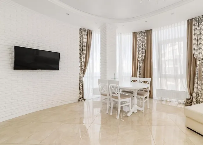 Gagarin Plaza Panoramic Sea View Apartmán Oděsa