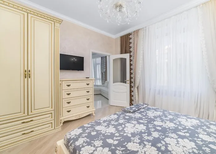 Gagarin Plaza Panoramic Sea View Apartmán Oděsa